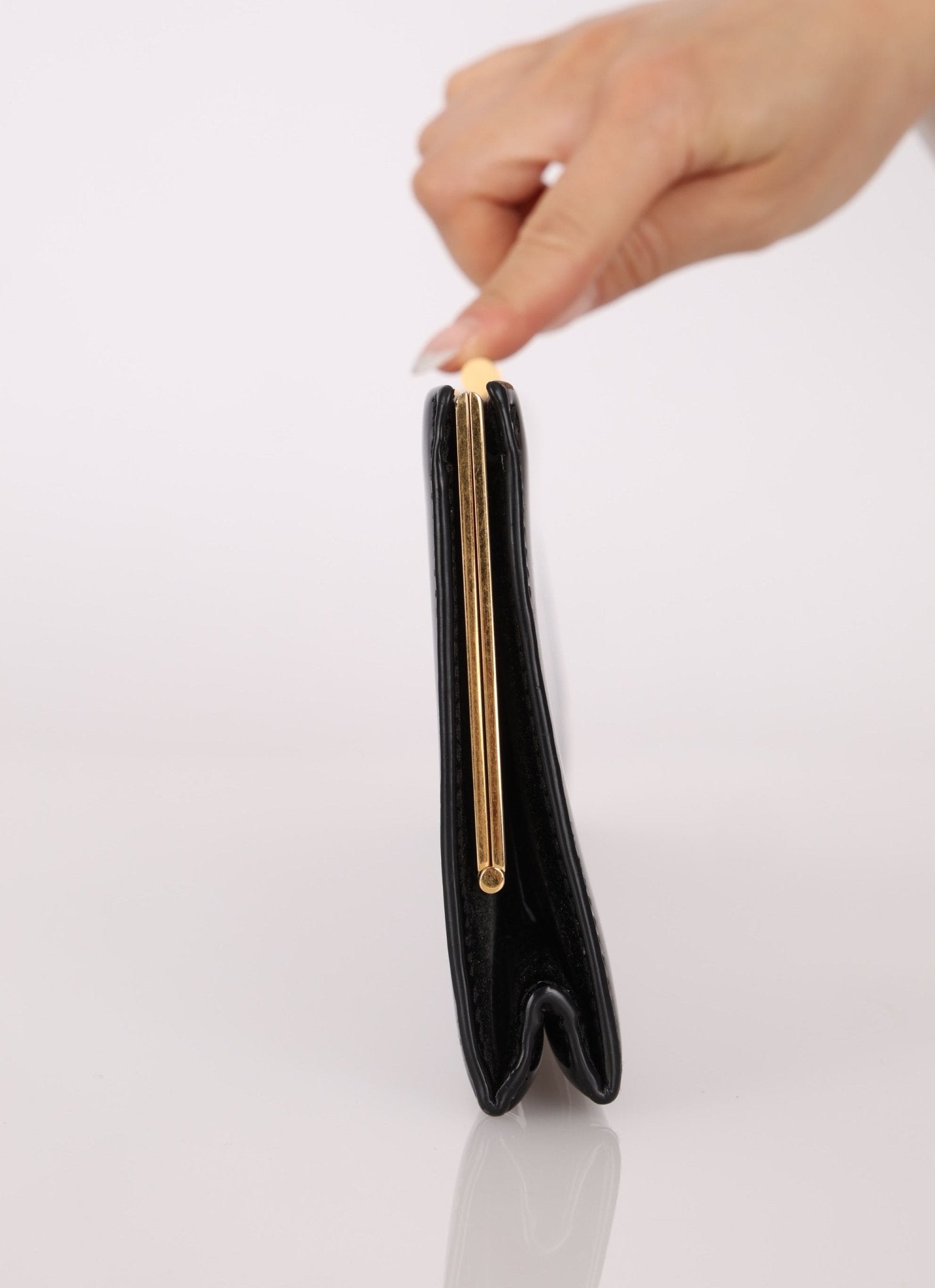 Saint Laurent Patent Midnight Clutch - FashioNica