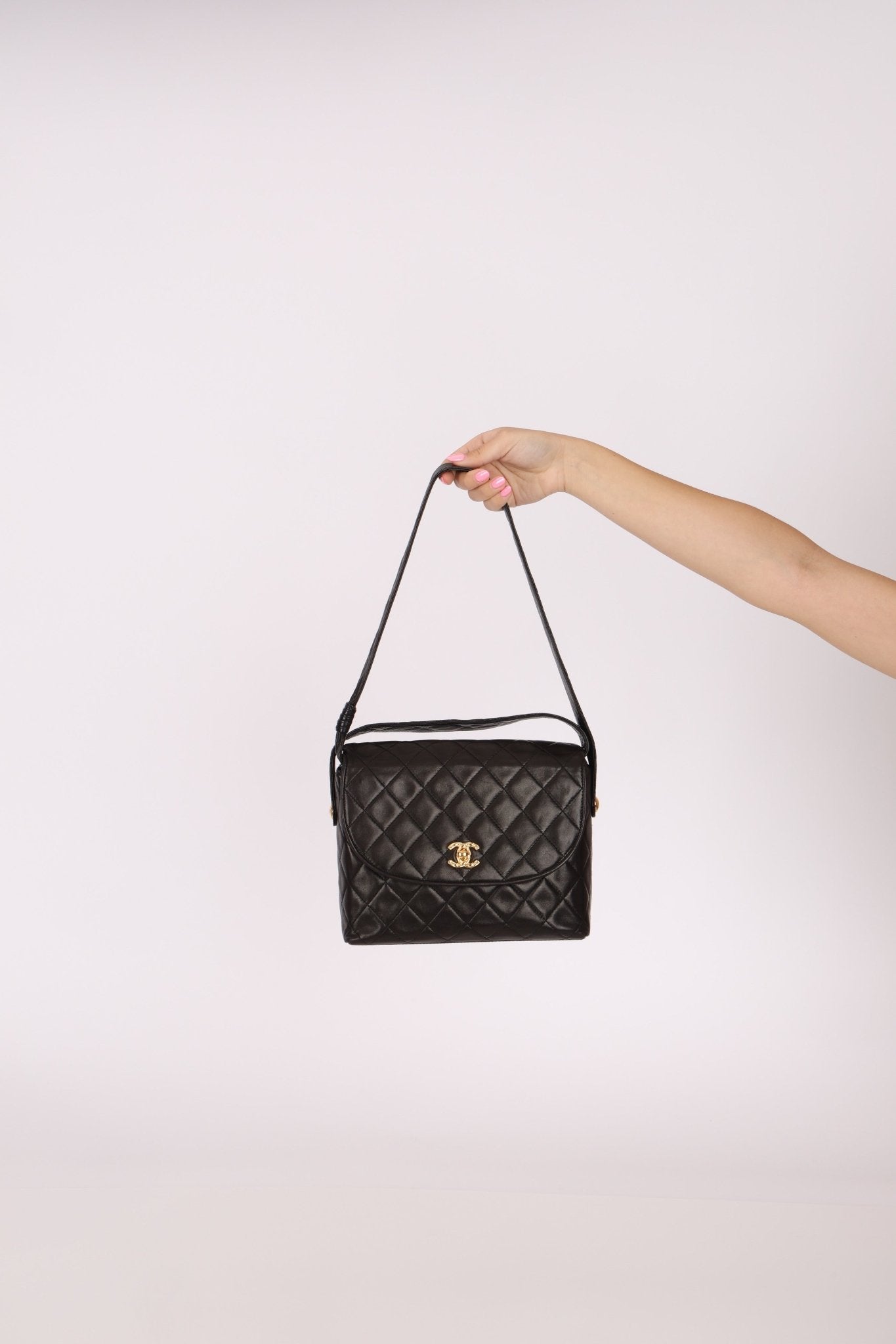 (SOLD) Chanel 1991 Lambskin Coco Crush Crossbody 24K GP - FashioNica