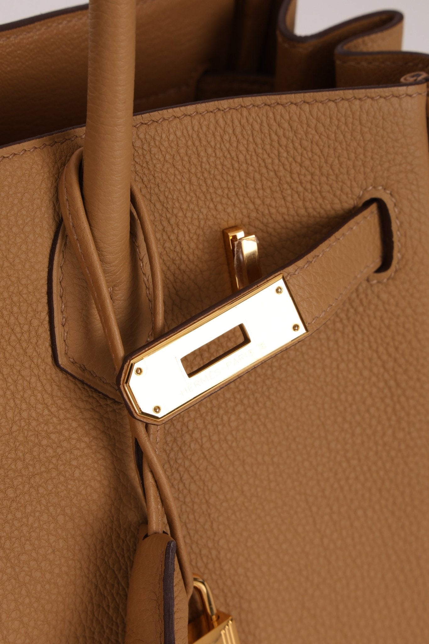 Ultra - Rare 2022 Hermès Biscuit Birkin 30 3 - En - 1 GHW - FashioNica