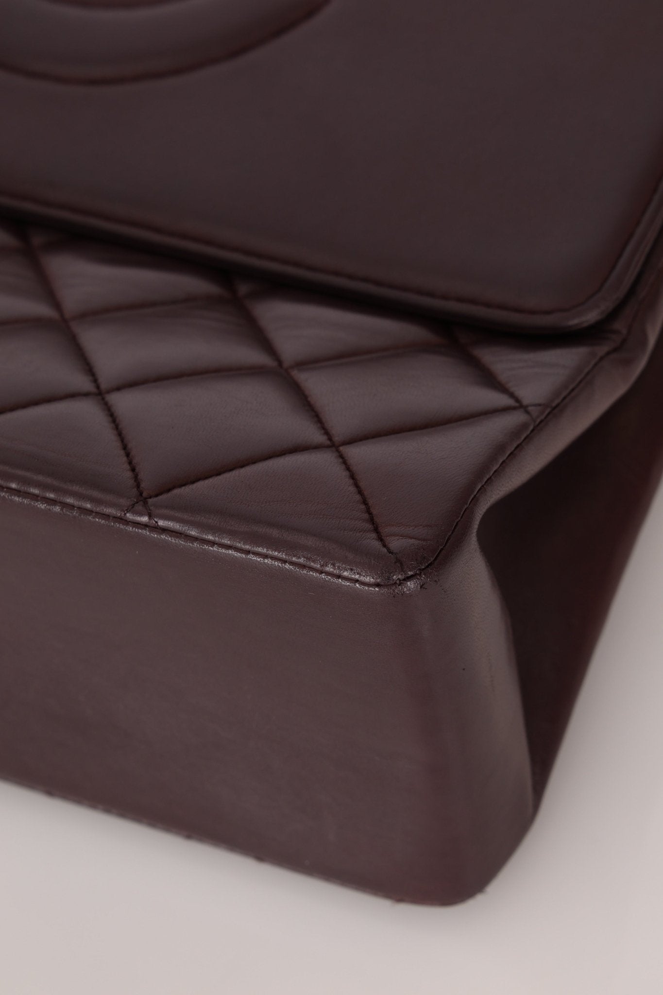 Ultra - Rare Chanel 1991 Dark Bordeaux Lambskin Maxi Double CC Flap Bag 24K GP - FashioNica