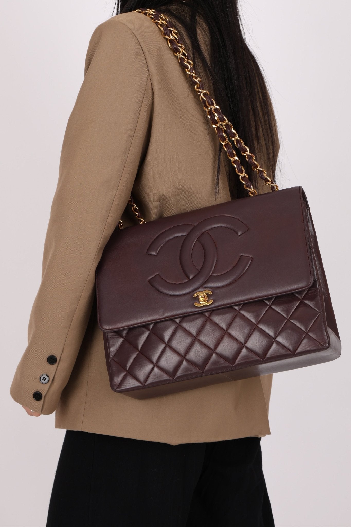 Ultra - Rare Chanel 1991 Dark Bordeaux Lambskin Maxi Double CC Flap Bag 24K GP - FashioNica