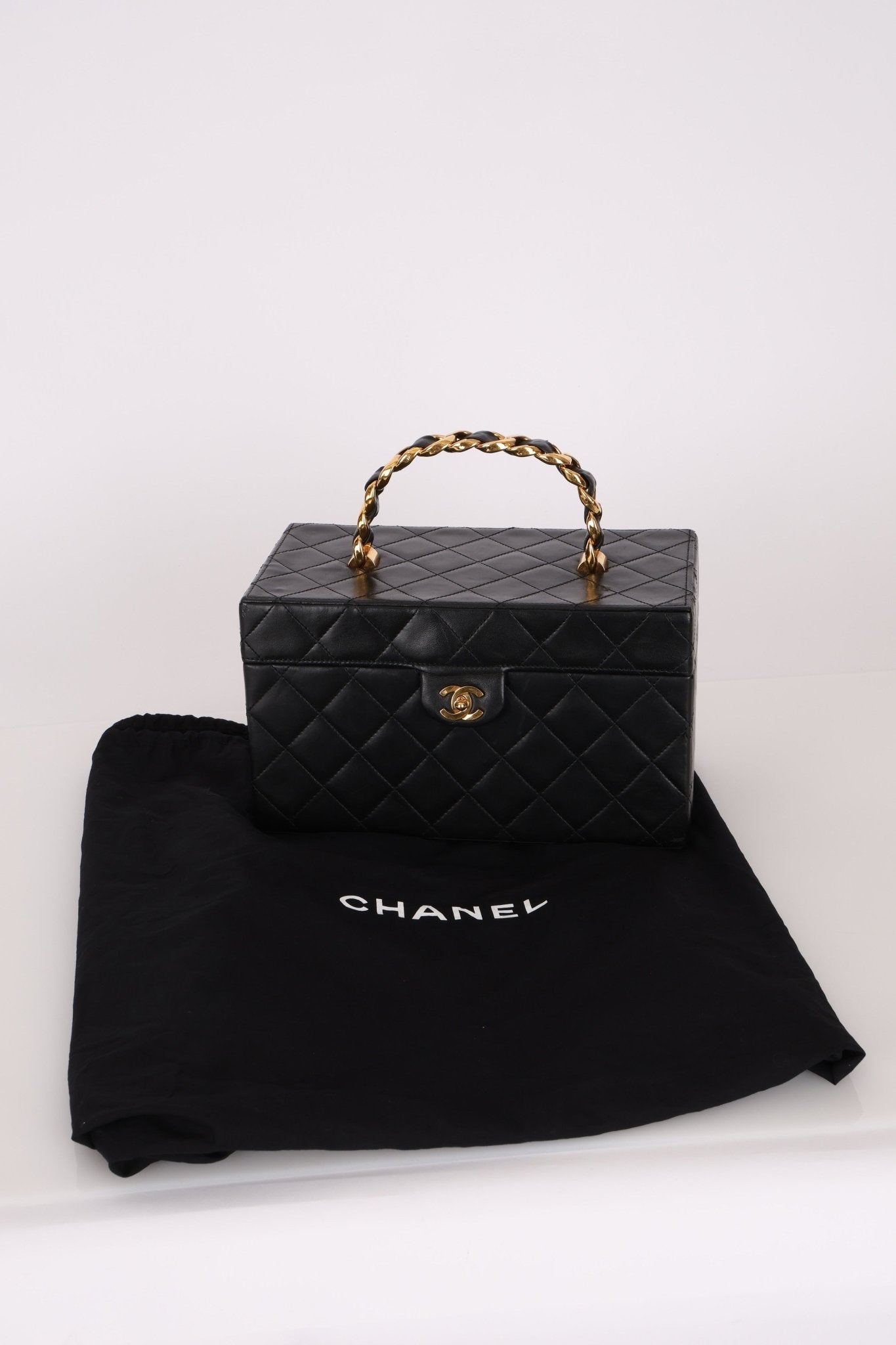 Ultra - Rare Chanel 1992 Lambskin Beauty Train Trunk Vanity Case 24K GP - FashioNica