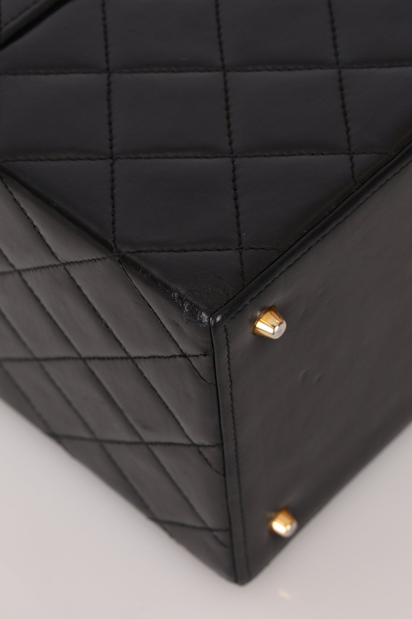 Ultra - Rare Chanel 1992 Lambskin Beauty Train Trunk Vanity Case 24K GP - FashioNica