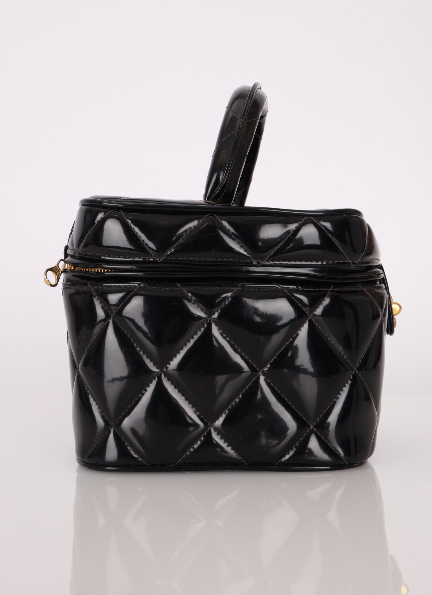 Ultra - Rare Chanel 1995 Patent Heart Mirror Turnlock Vanity 24K GP - FashioNica