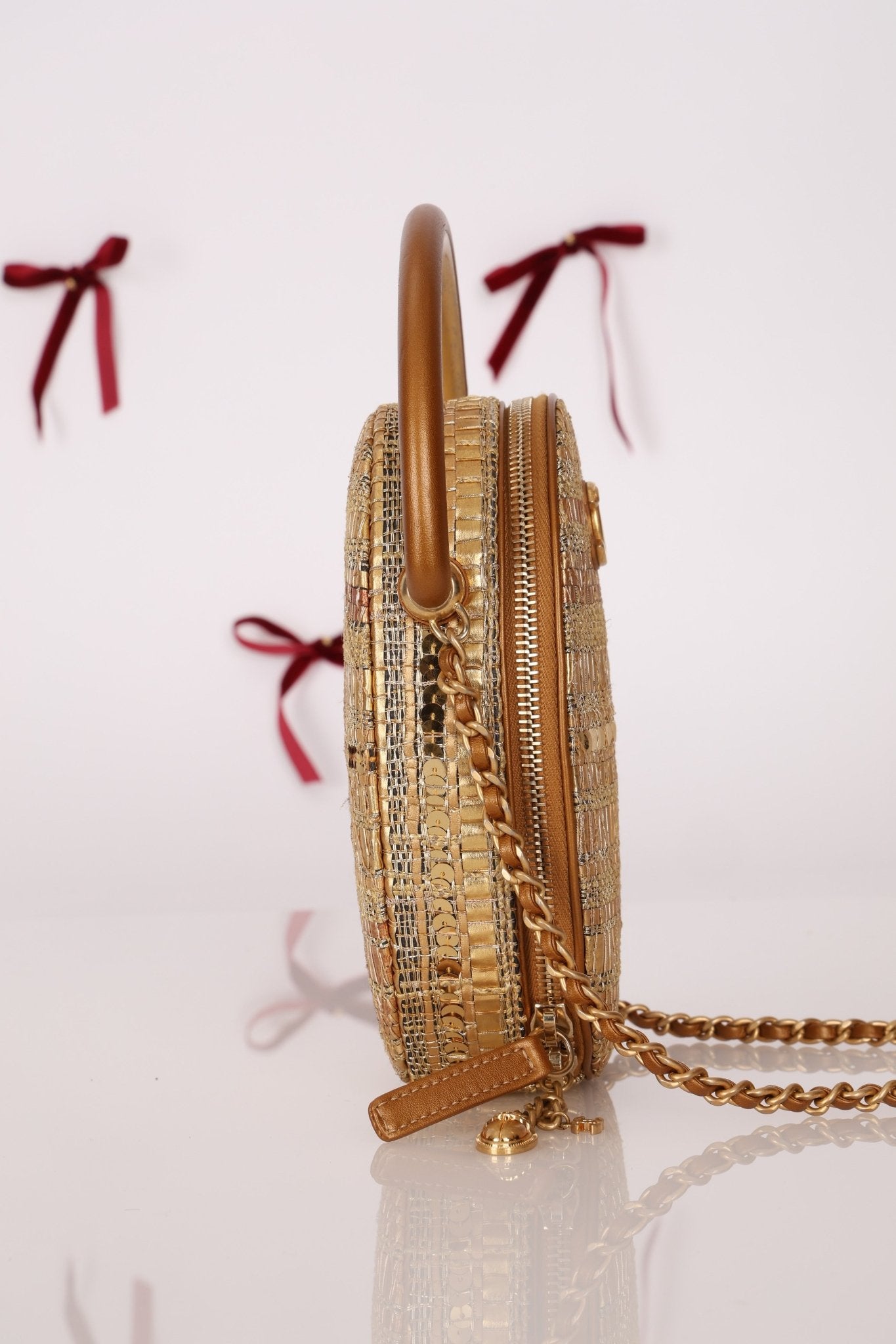 Ultra - Rare Chanel 19A Metallic Tweed & Sequin Paris - Egypt Camera Case - FashioNica