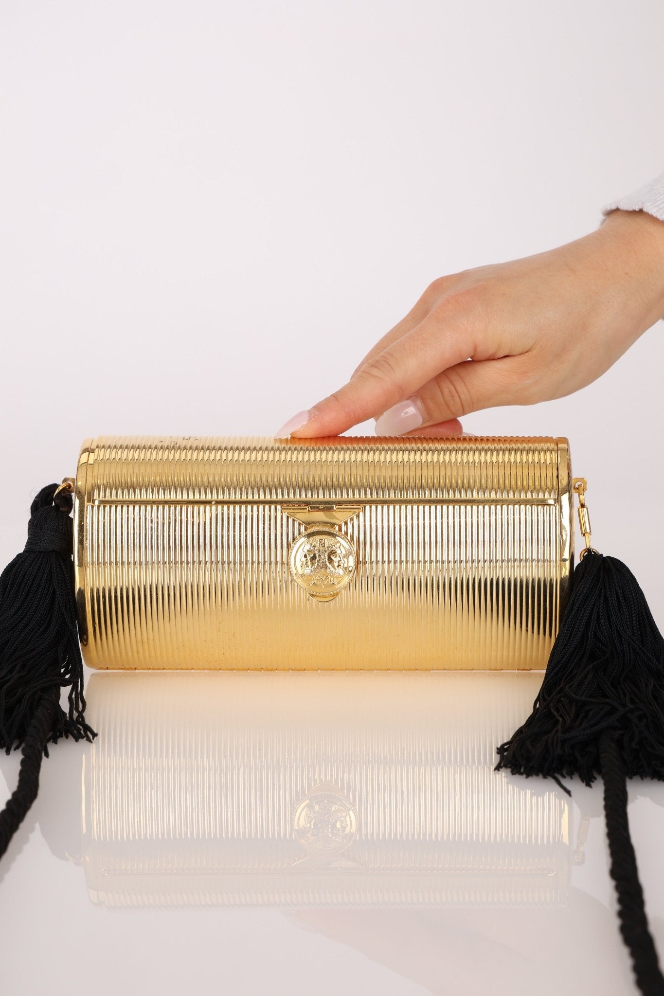 Ultra - Rare Fendi 1960s Gold Roma Coin Clasp Clutch - FashioNica