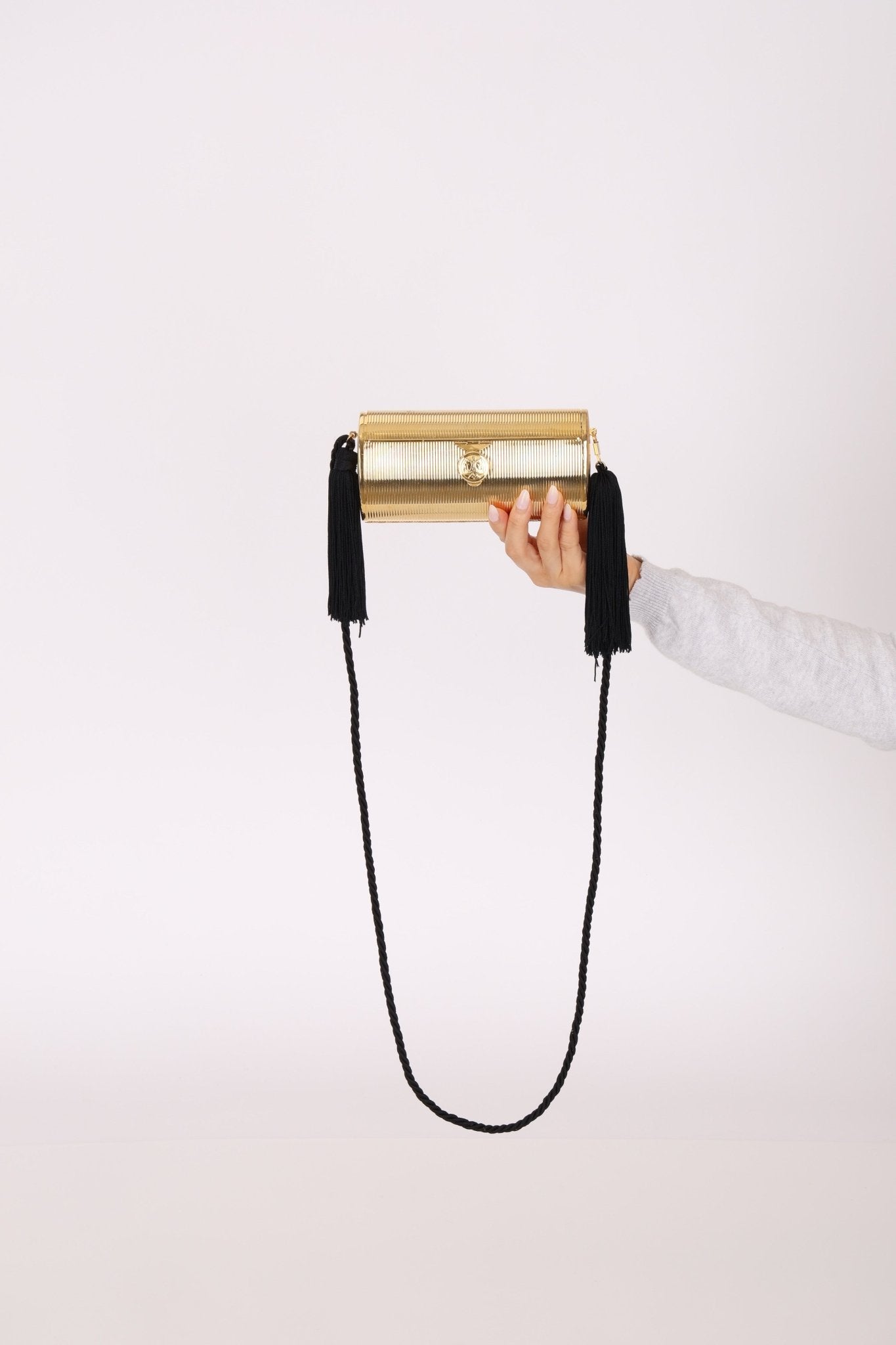 Ultra - Rare Fendi 1960s Gold Roma Coin Clasp Clutch - FashioNica