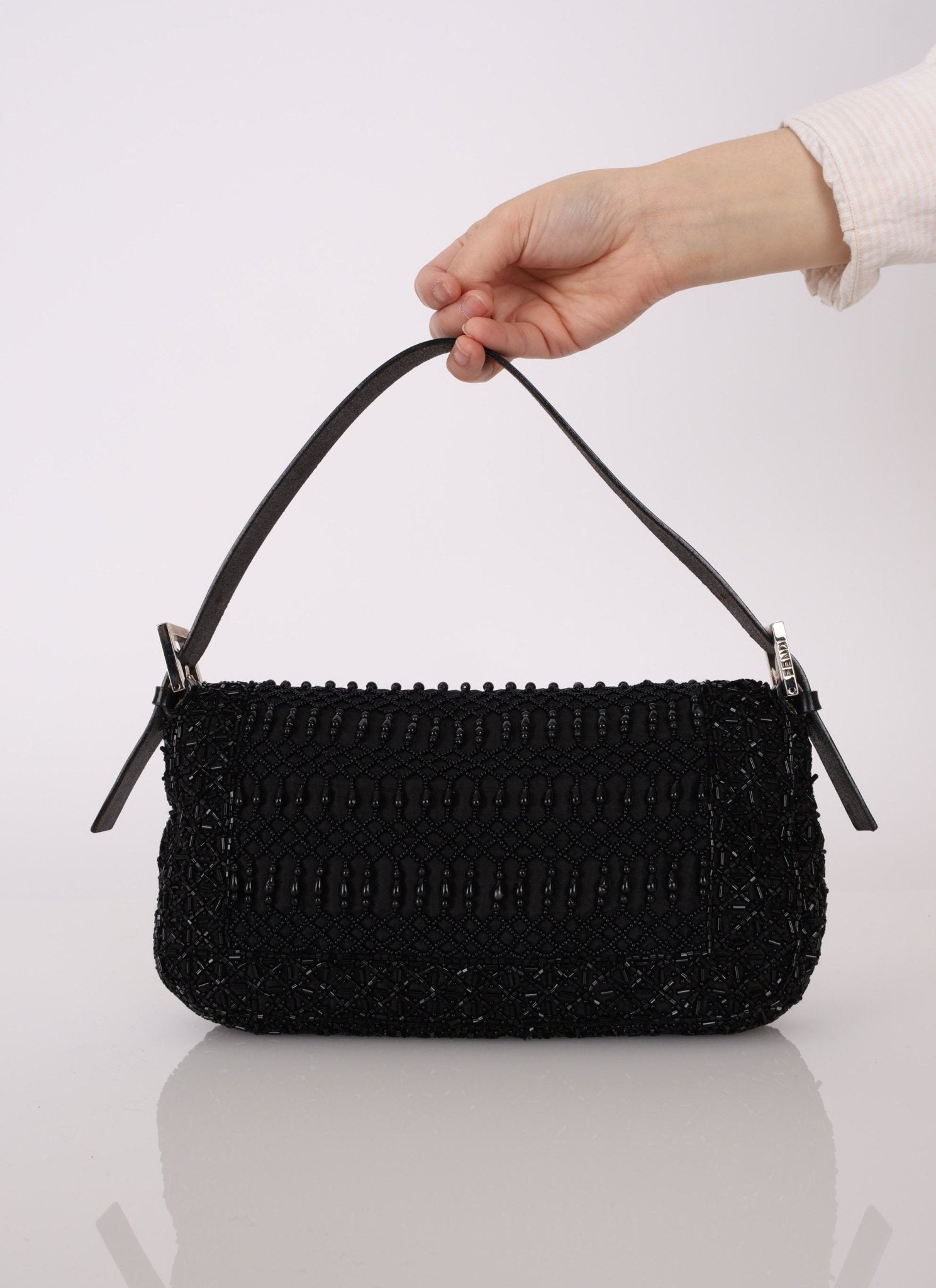 Ultra - Rare Fendi Hand - Beaded Baguette - FashioNica