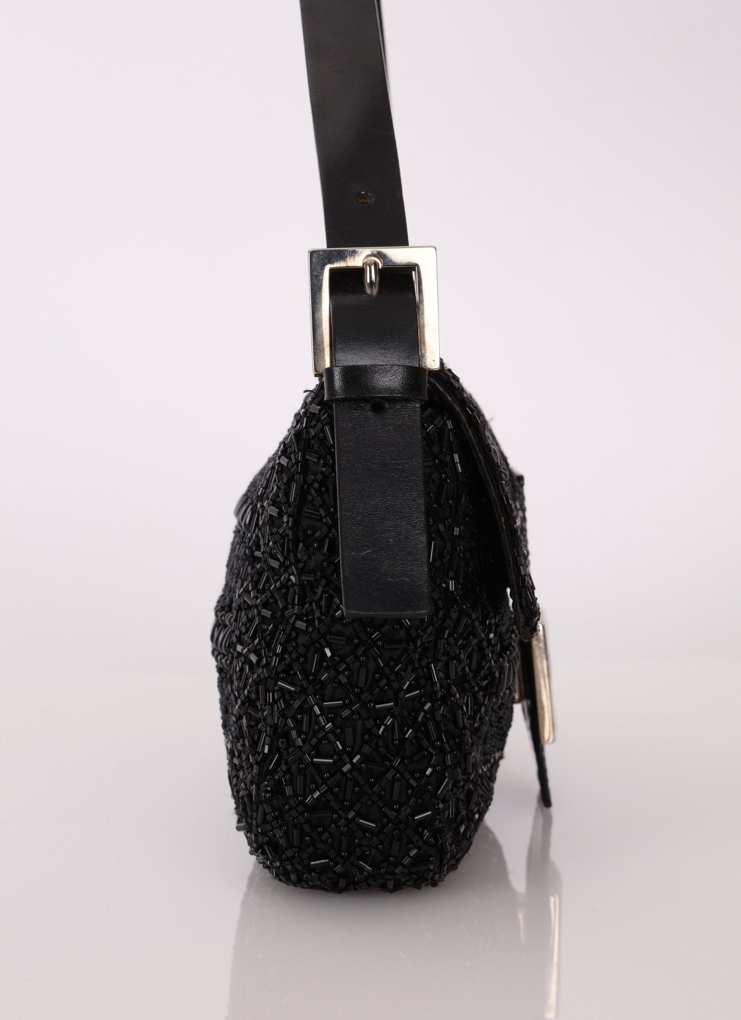 Ultra - Rare Fendi Hand - Beaded Baguette - FashioNica