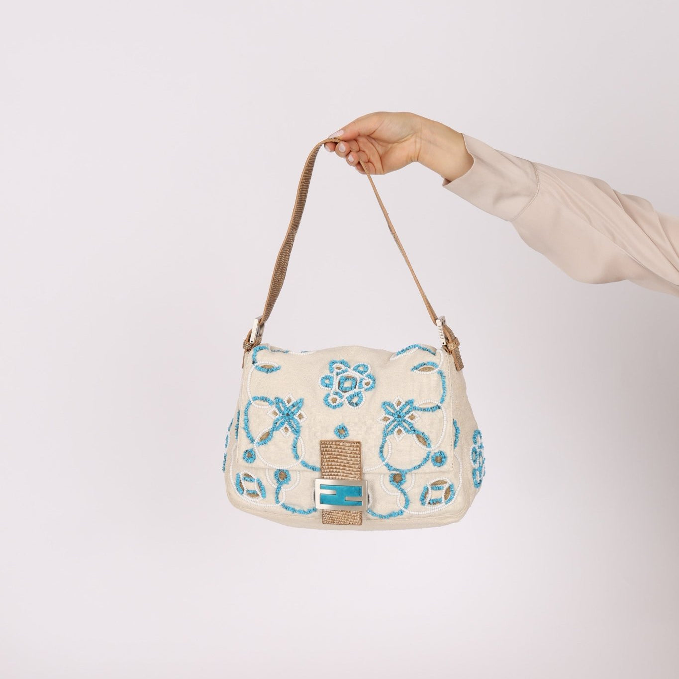 Ultra - Rare Fendi Linen Floral & Lizard Beaded Mamma Baguette - FashioNica
