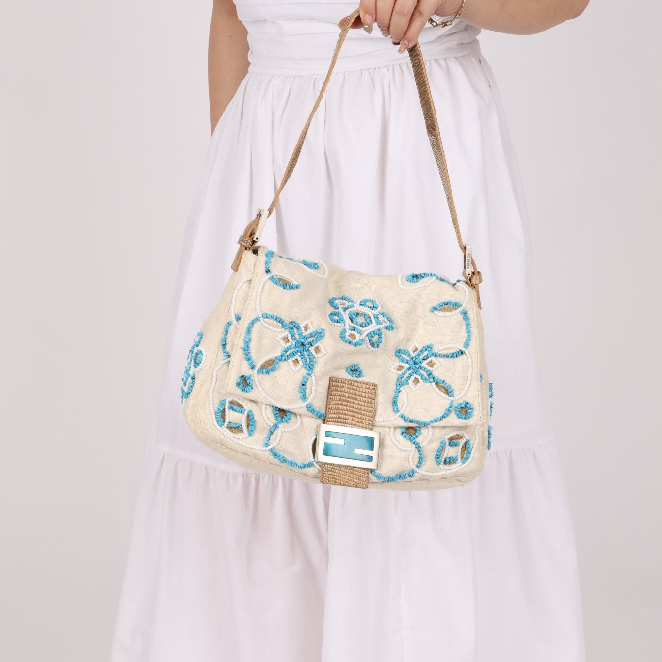 Ultra - Rare Fendi Linen Floral & Lizard Beaded Mamma Baguette - FashioNica