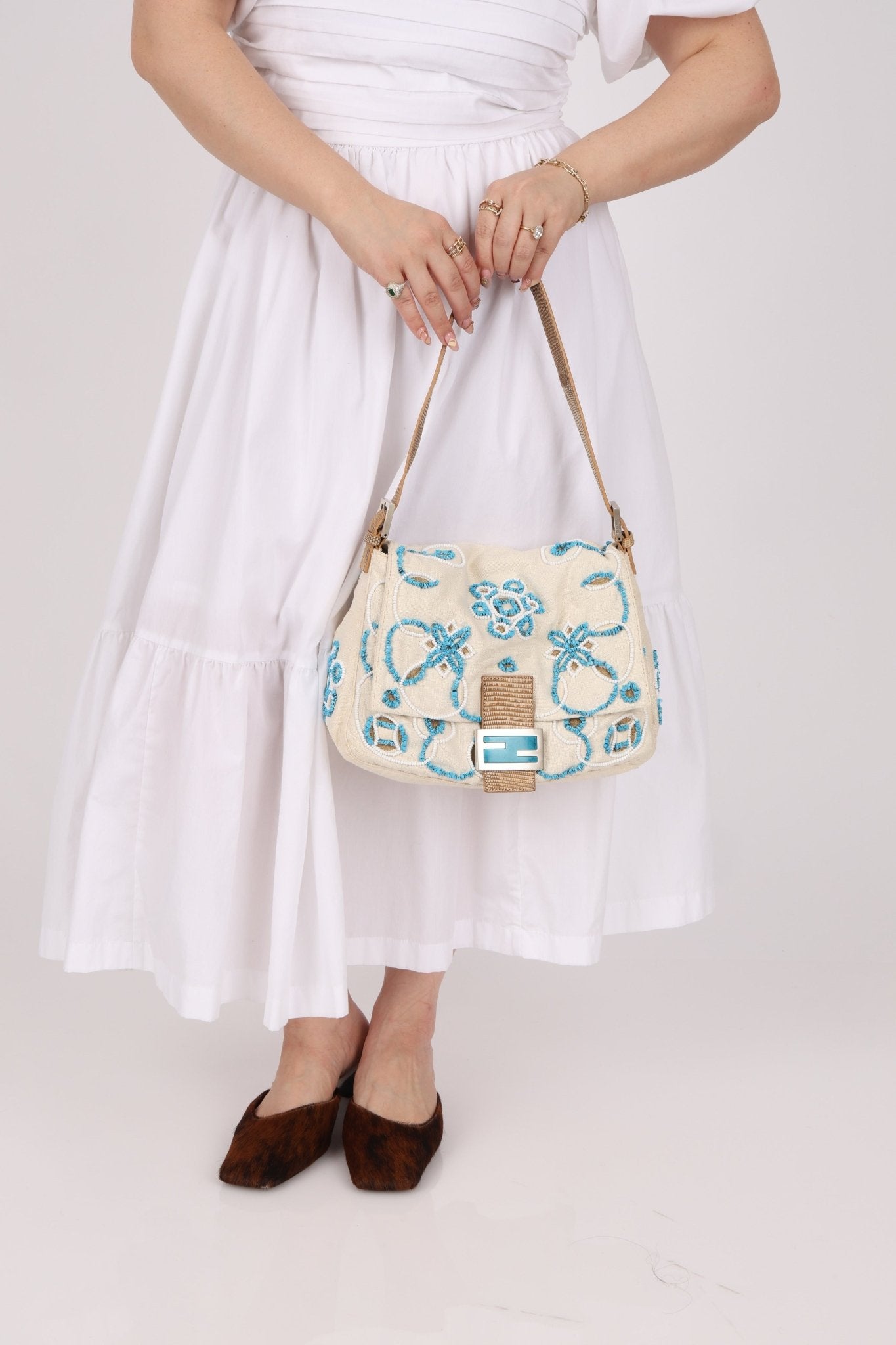 Ultra - Rare Fendi Linen Floral & Lizard Beaded Mamma Baguette - FashioNica