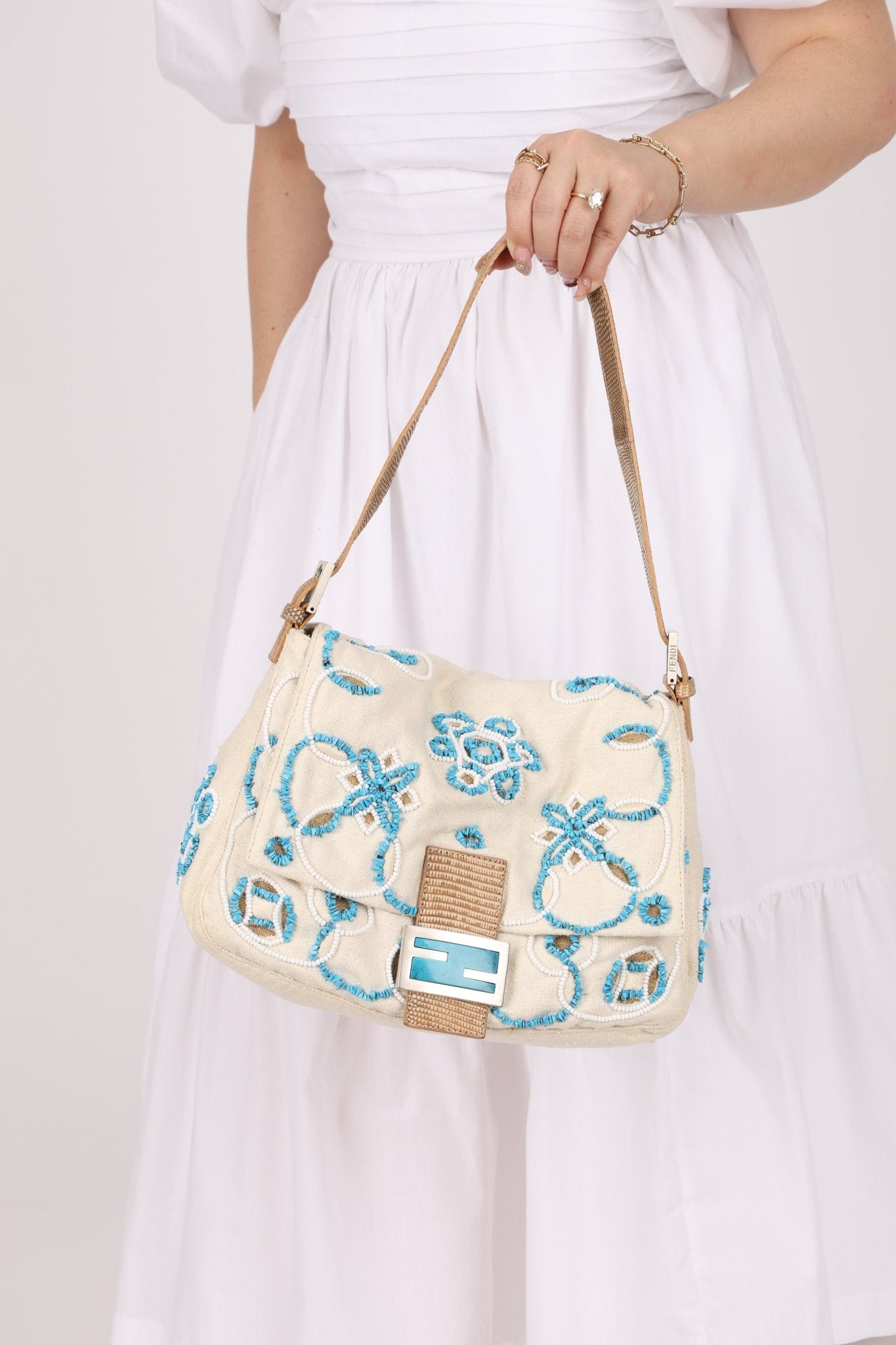 Ultra - Rare Fendi Linen Floral & Lizard Beaded Mamma Baguette - FashioNica