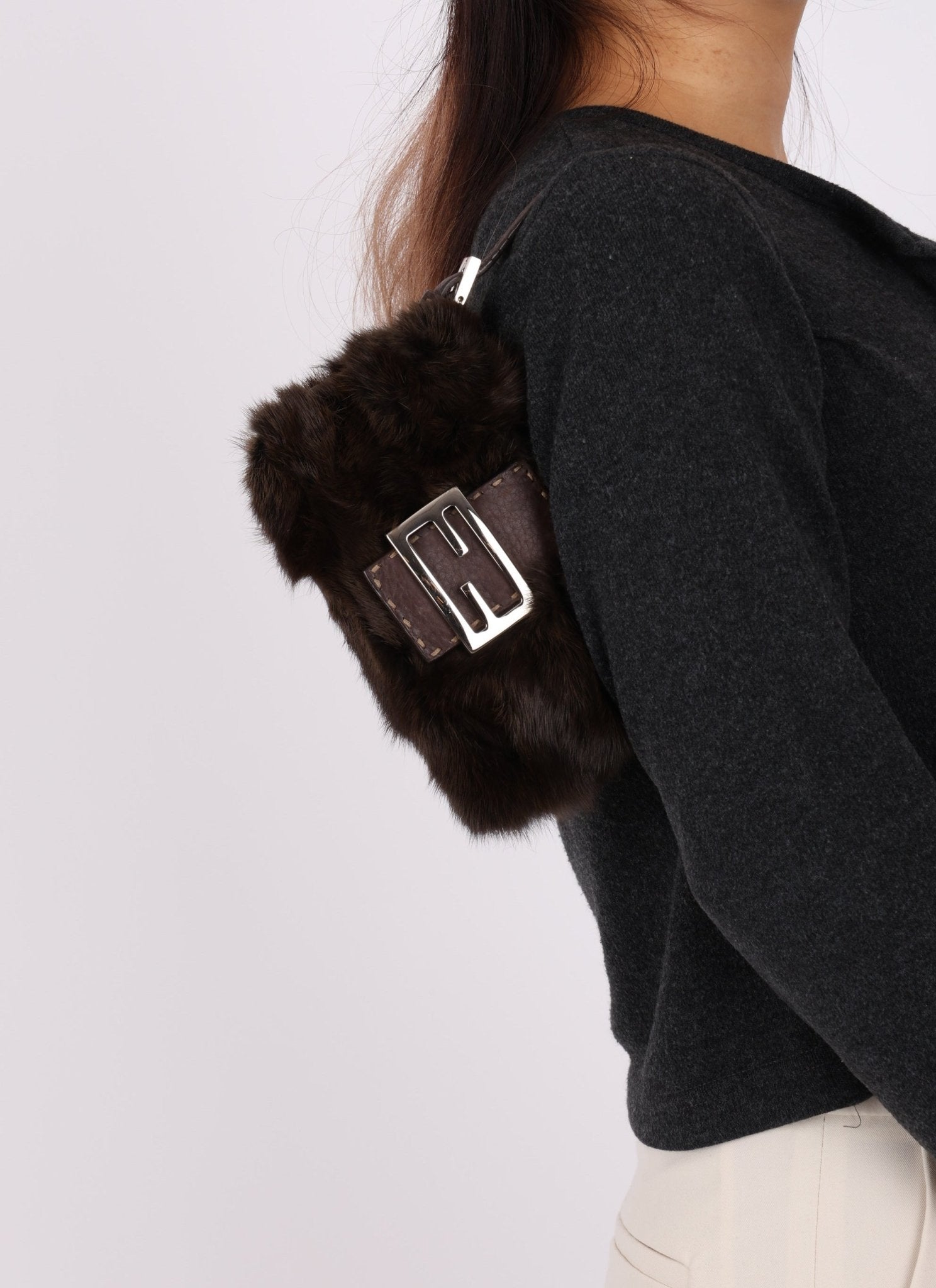 Ultra - Rare Fendi Rabbit Selleria Chocolate Mini Baguette - FashioNica