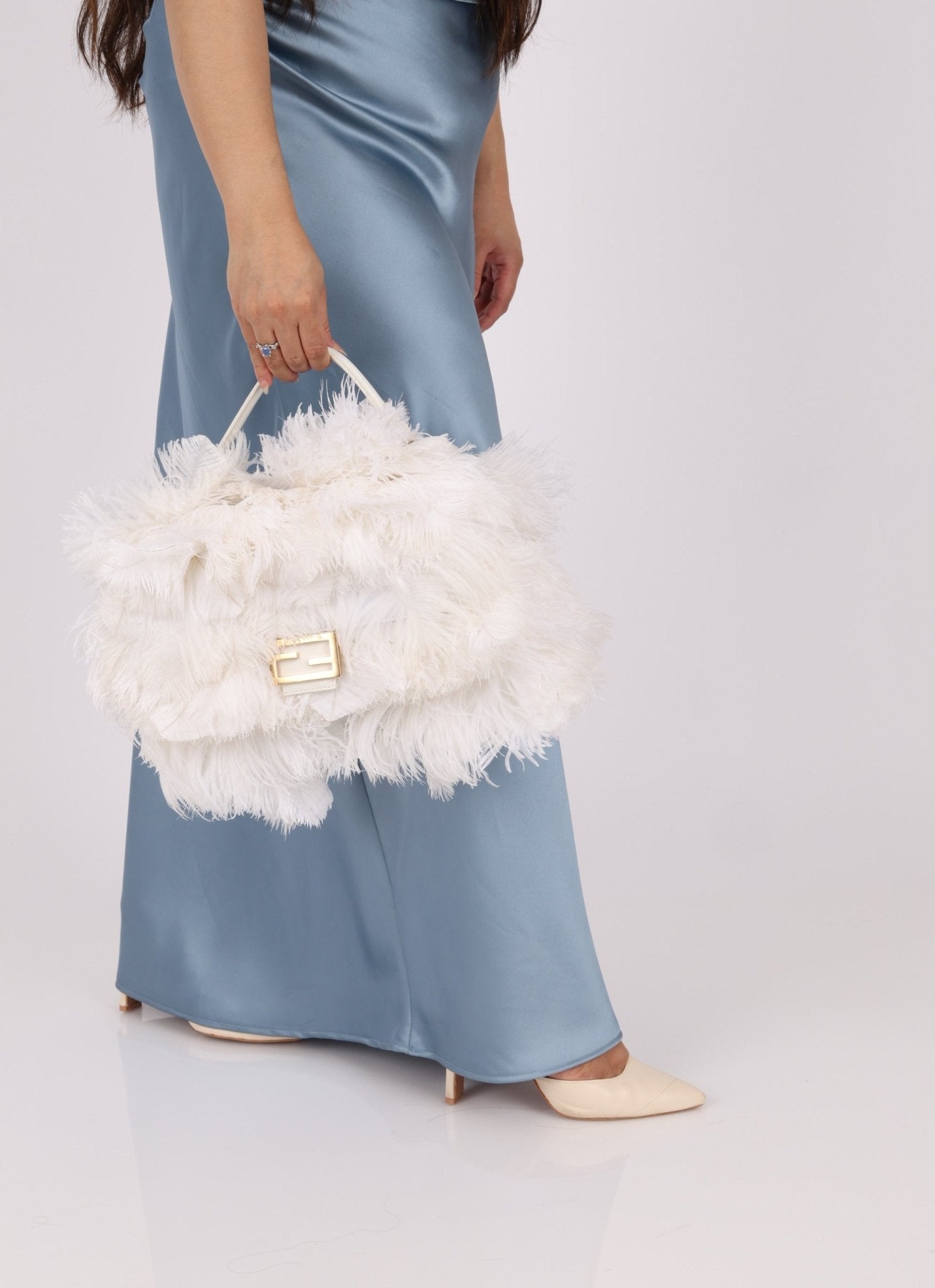 Ultra - Rare Fendi White Ostrich Feather Baguette - FashioNica