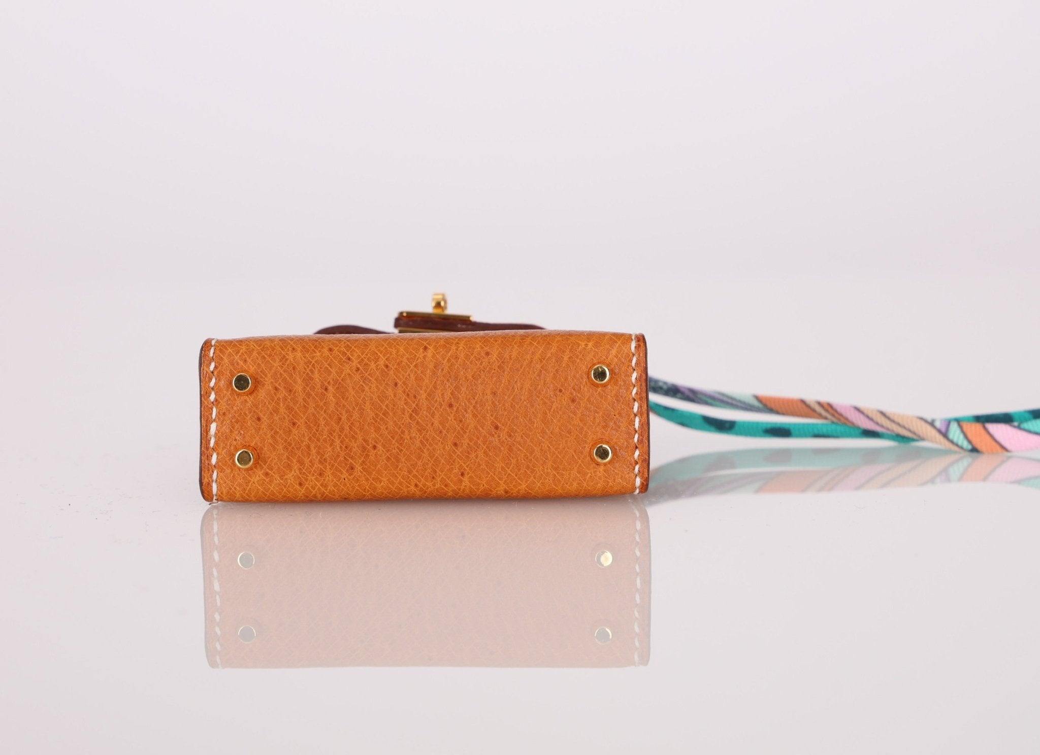 Ultra - Rare Hermès Toffee Peau Porc Micro Twilly Kelly - FashioNica