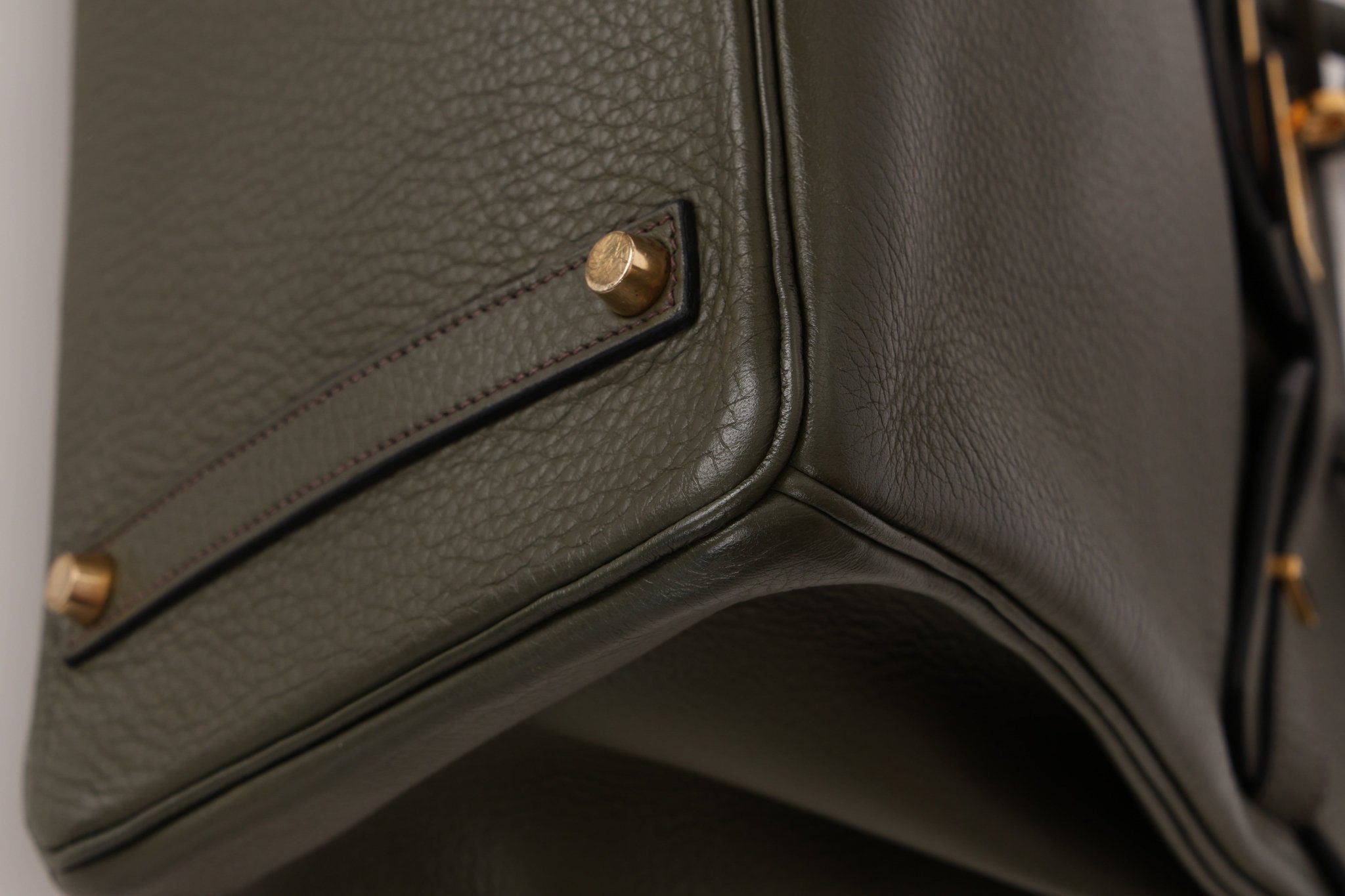 Ultra - Rare Hermès x Margiela 2000 Khaki Togo Retourne Birkin 35 GHW - FashioNica