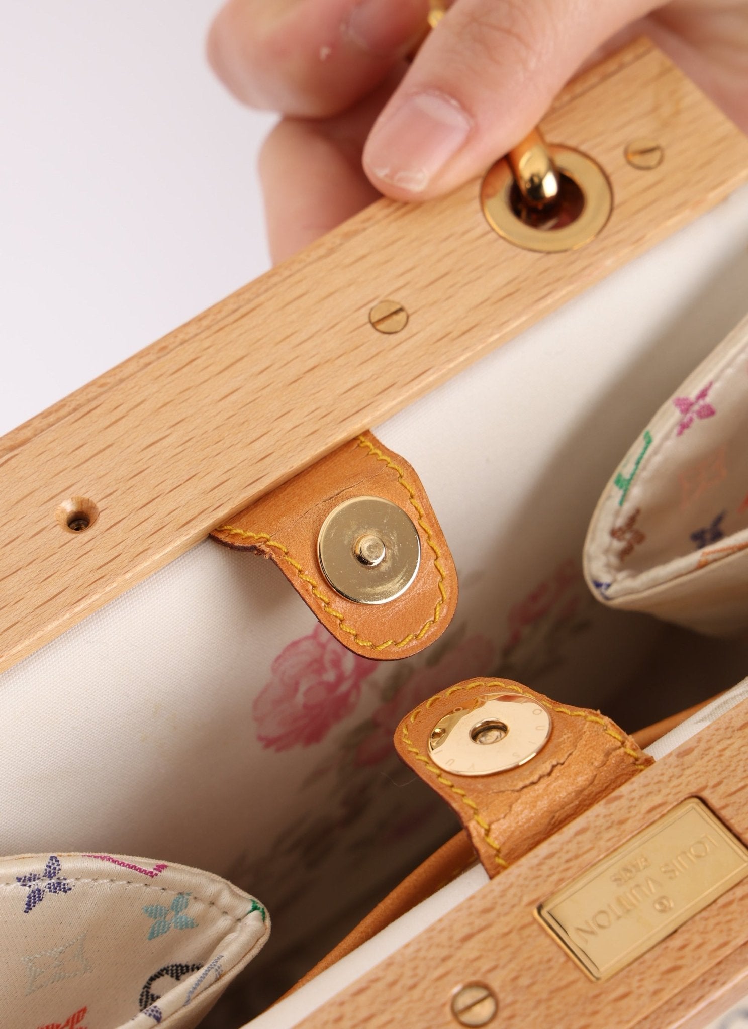 Ultra - Rare Louis Vuitton x Takashi Murakami Satin Abelia - FashioNica