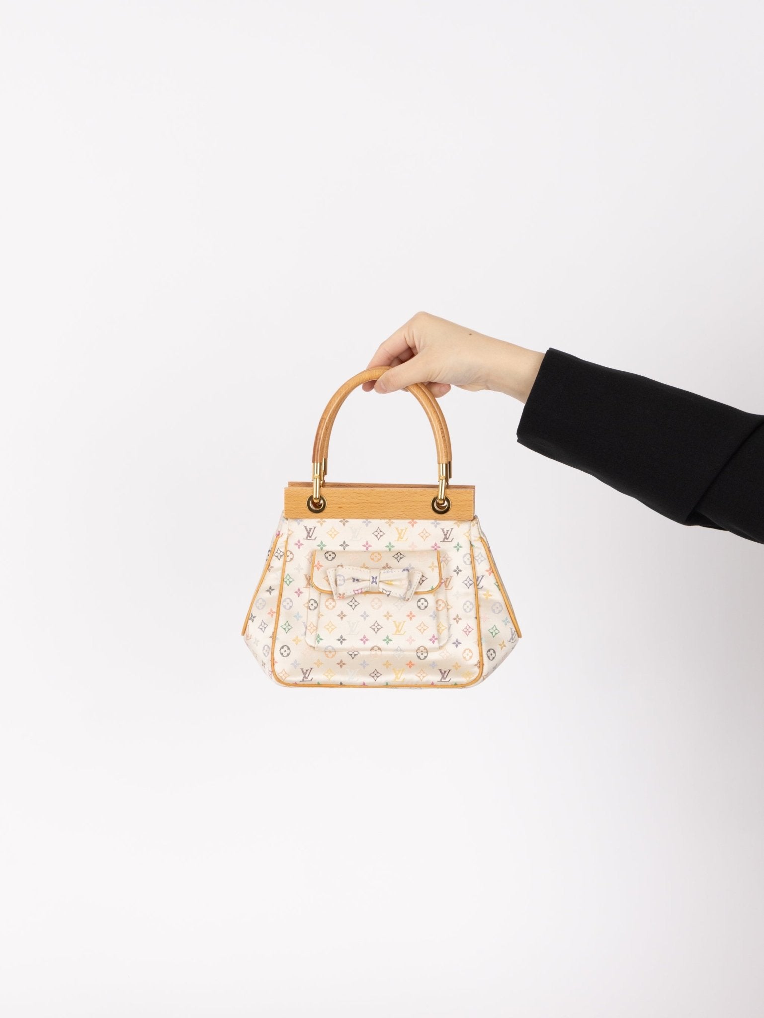 Ultra - Rare Louis Vuitton x Takashi Murakami Satin Abelia - FashioNica