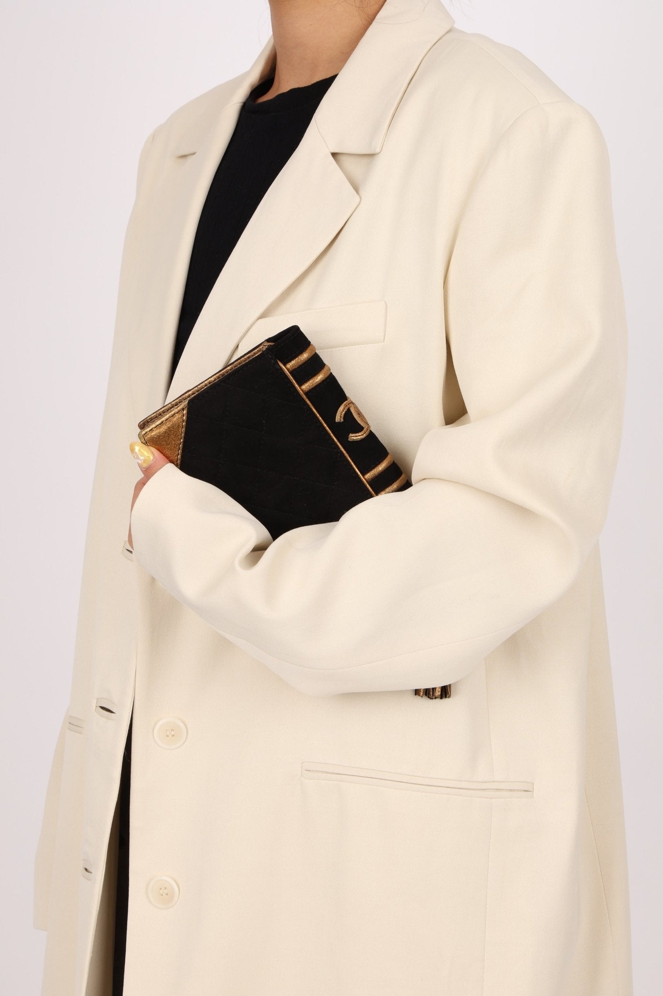 Ultra - Rare Runway Chanel 2004 Suede Book Clutch - FashioNica