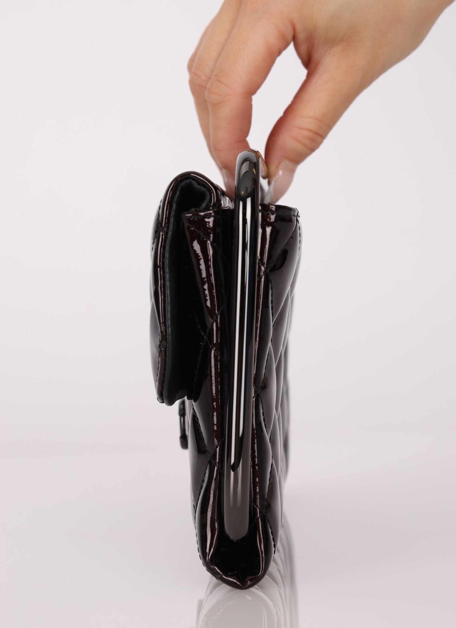 Ultra - Rare Runway Chanel 2014 Chocolate Patent Metal Handle Clutch - FashioNica