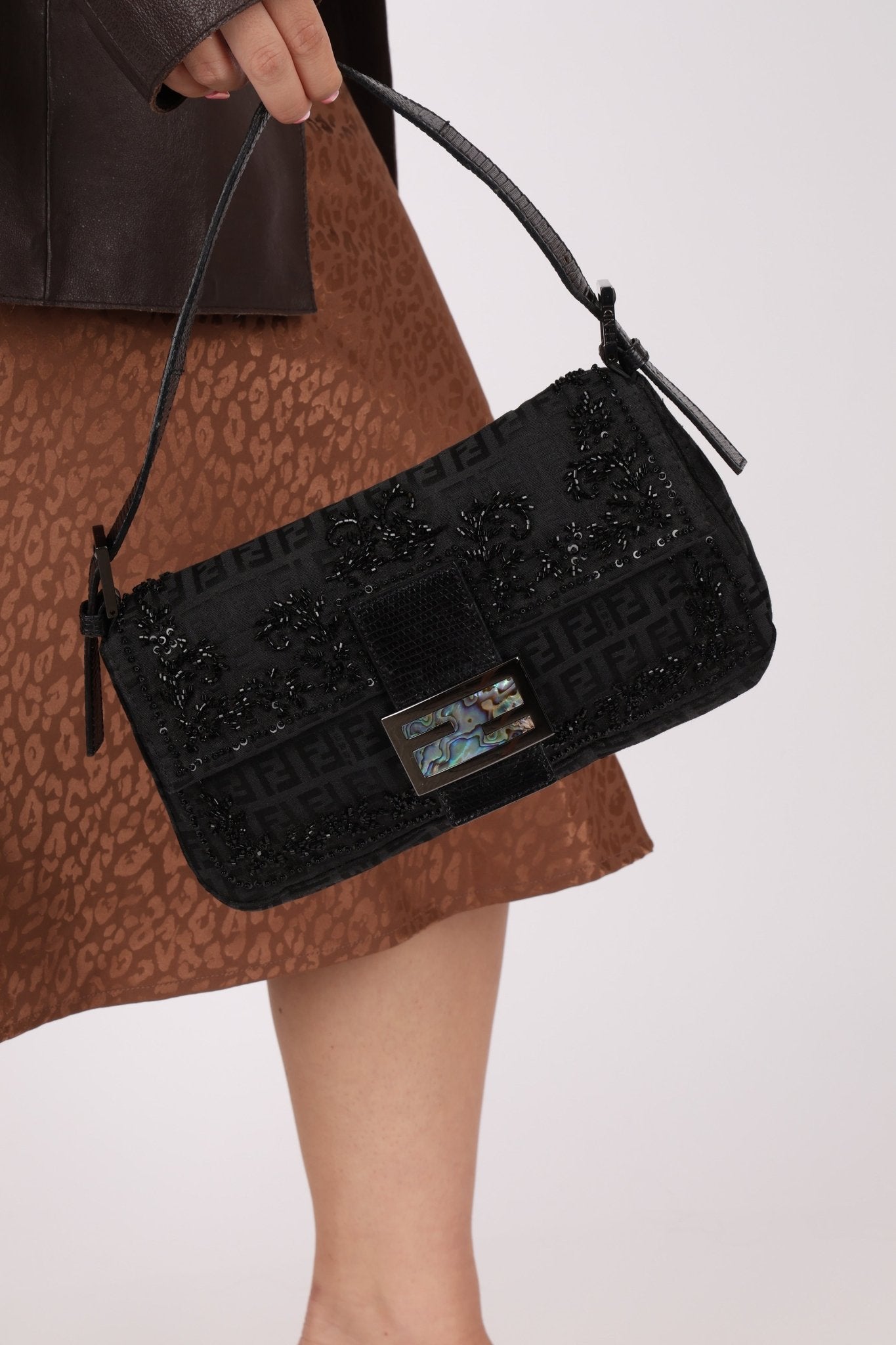 Ultra - Rare Vintage Fendi Lizard - Trimmed Beaded Zucchino Mother of Pearl Baguette - FashioNica