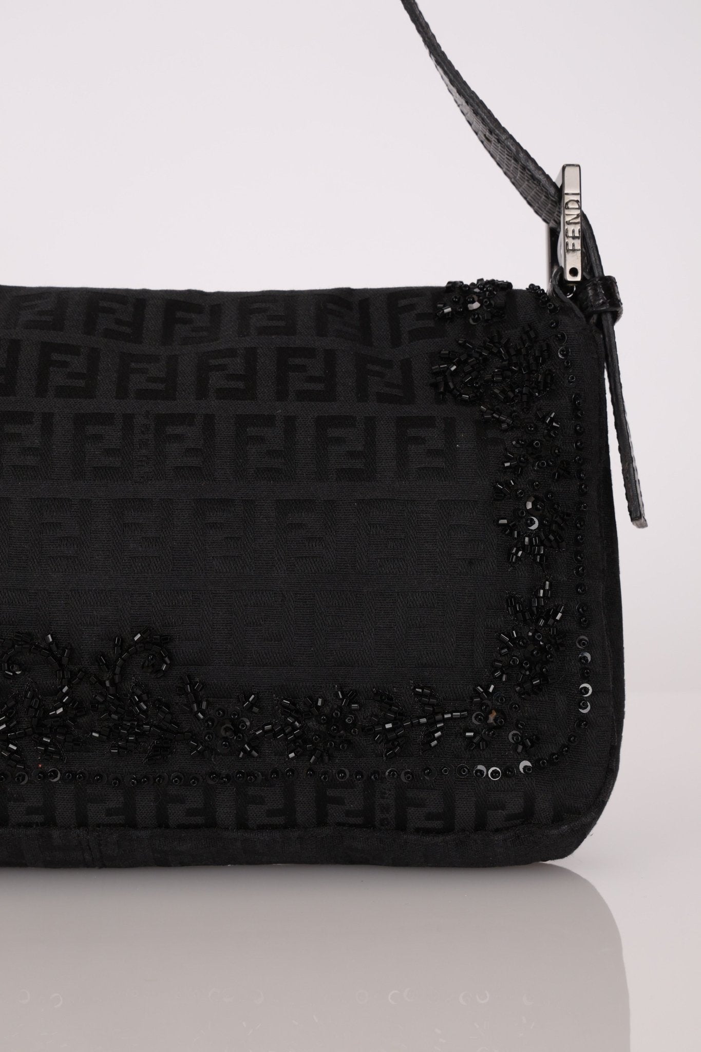 Ultra - Rare Vintage Fendi Lizard - Trimmed Beaded Zucchino Mother of Pearl Baguette - FashioNica