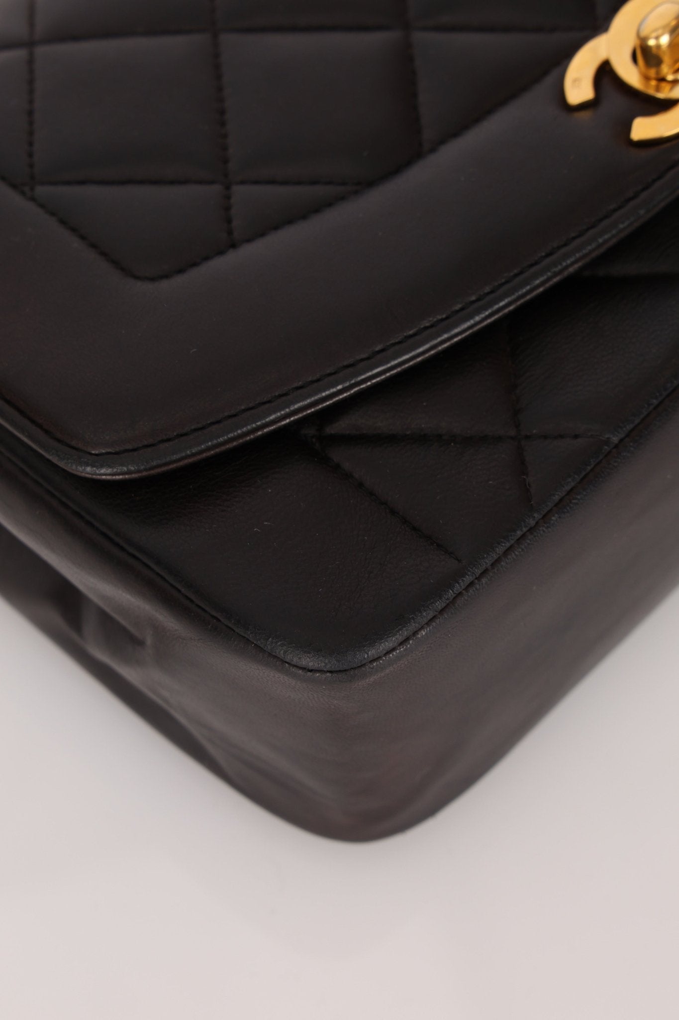 Vintage Chanel 1993 Lambskin Small Diana 24k GP - FashioNica