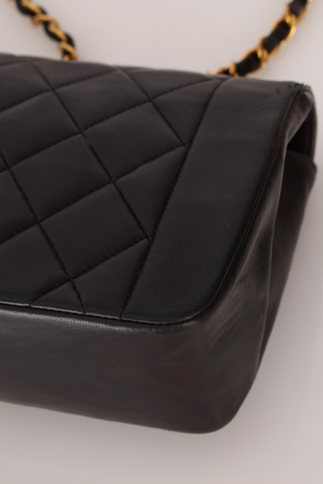 Vintage Chanel 1993 Lambskin Small Diana 24k GP - FashioNica