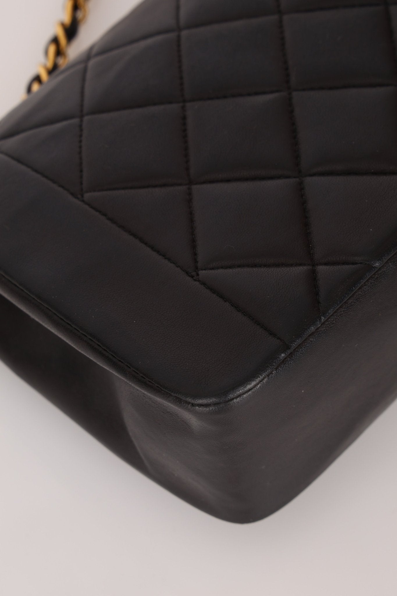 Vintage Chanel 1993 Lambskin Small Diana 24k GP - FashioNica