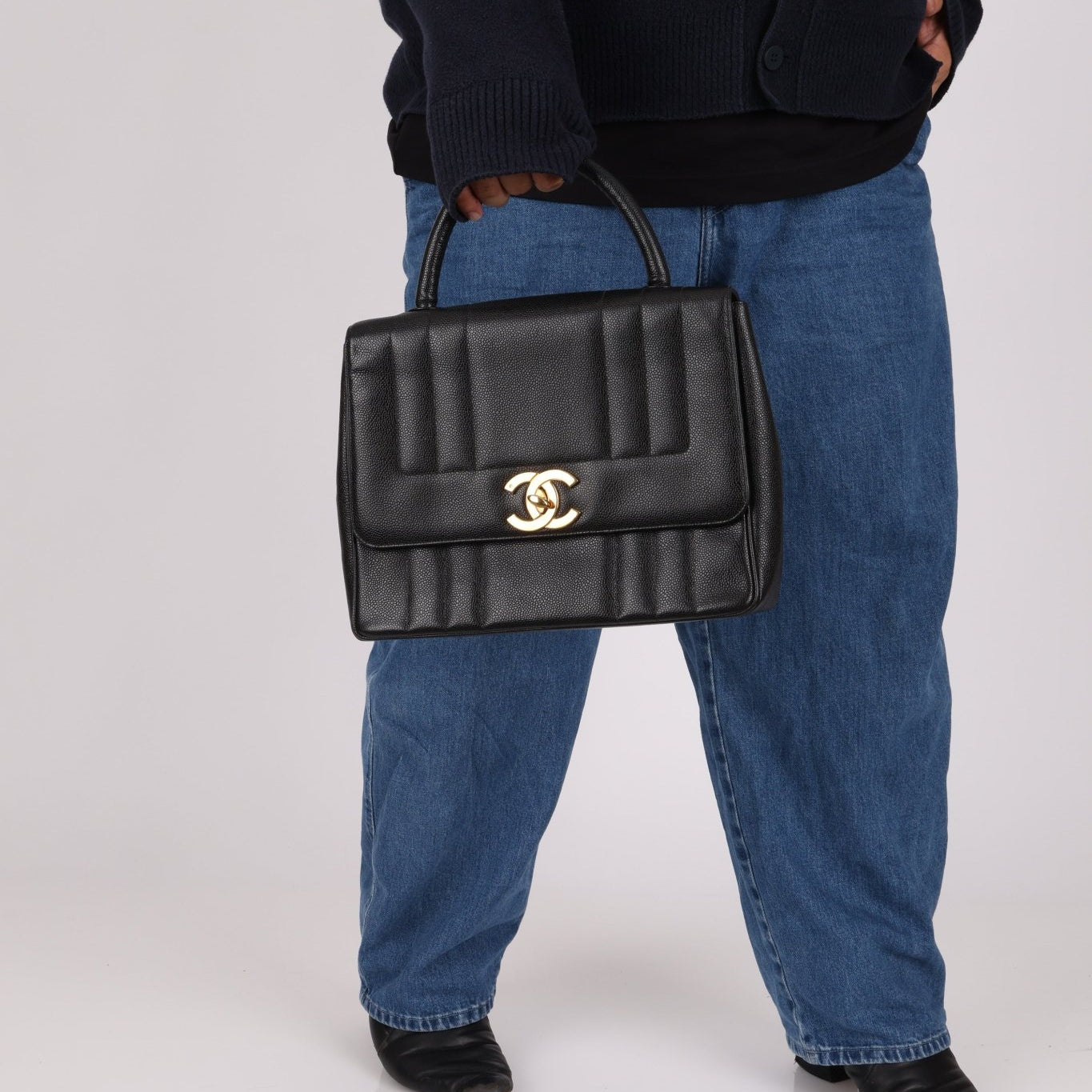 Vintage Chanel 1994 Caviar Vertical Quilted Kelly Flap Bag 24K GP - FashioNica