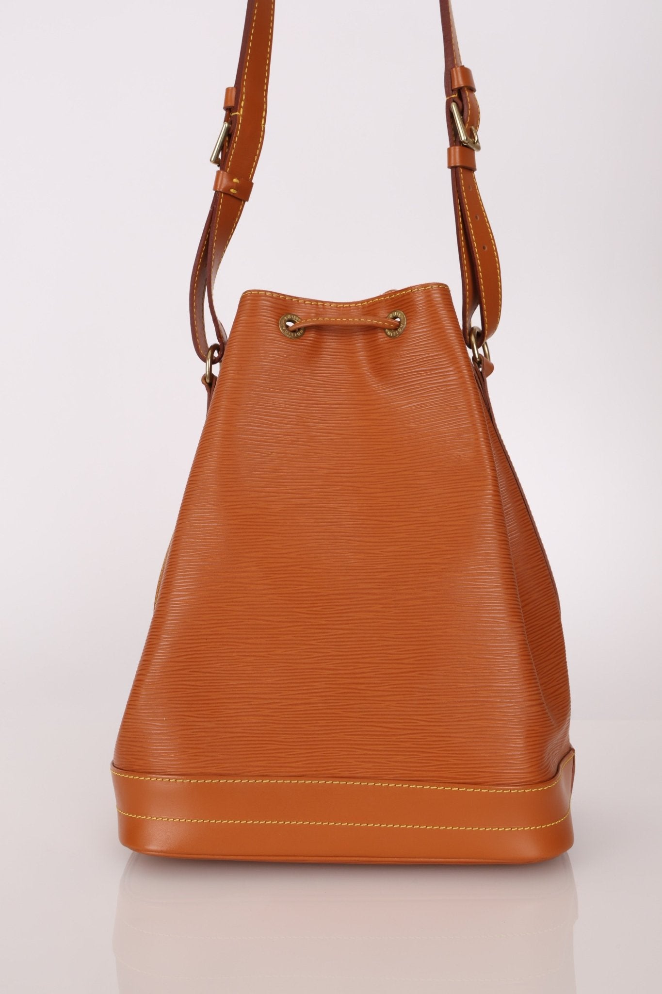 Vintage Louis Vuitton Cognac Epi Large Noe - FashioNica