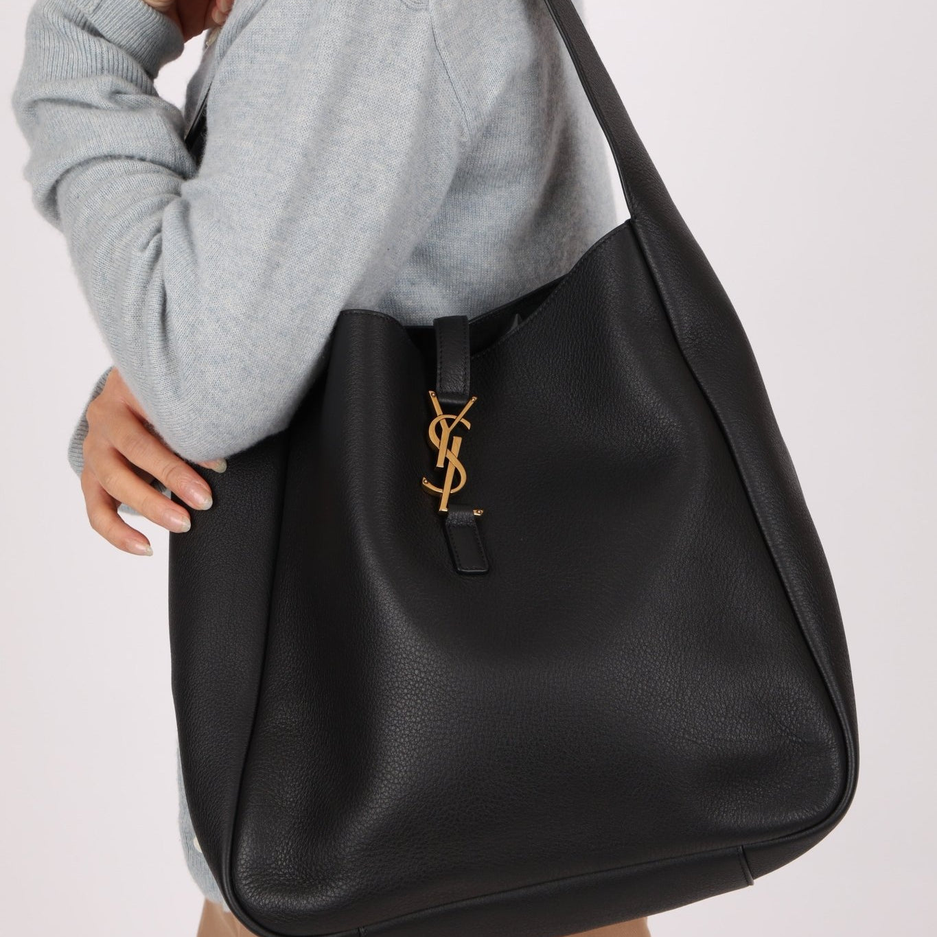 Yves Saint Laurent Le 5 A 7 Black Large Hobo Shoulder Bag - FashioNica