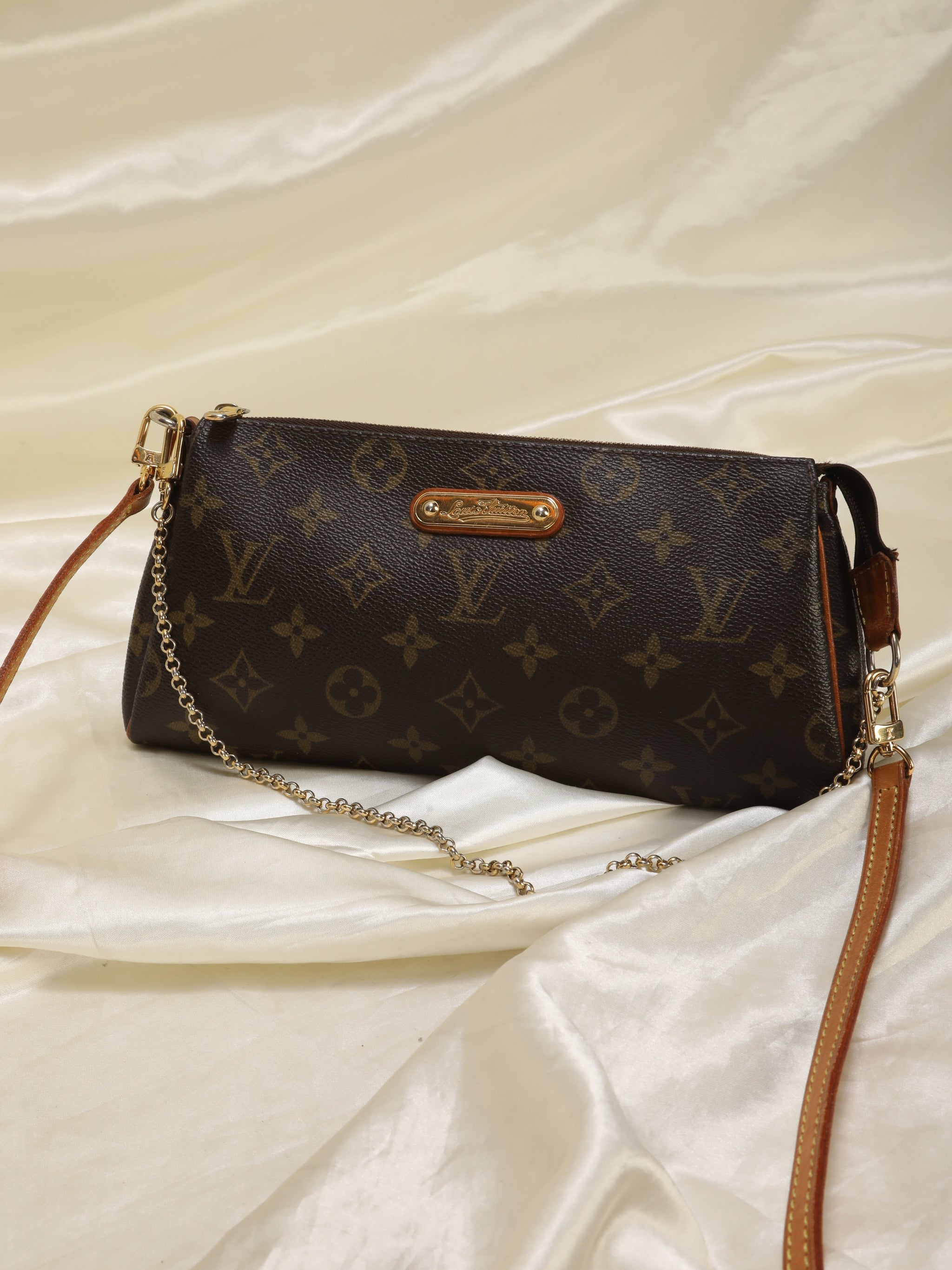 Louis Vuitton Eva Pochette