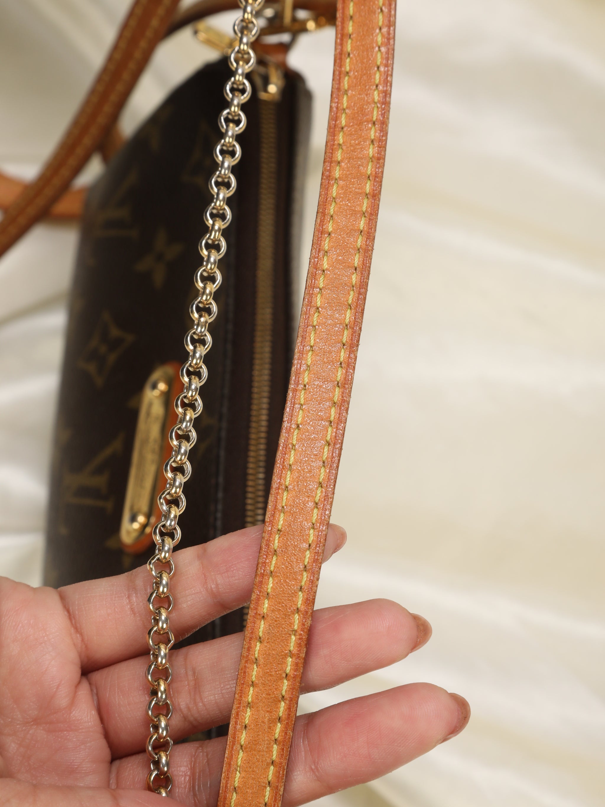 Louis Vuitton Eva Pochette