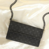 Louis Vuitton Mini Lin Wallet on Chain