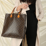 Louis Vuitton Sac Plat