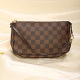 Louis Vuitton Damier Ebene Pochette